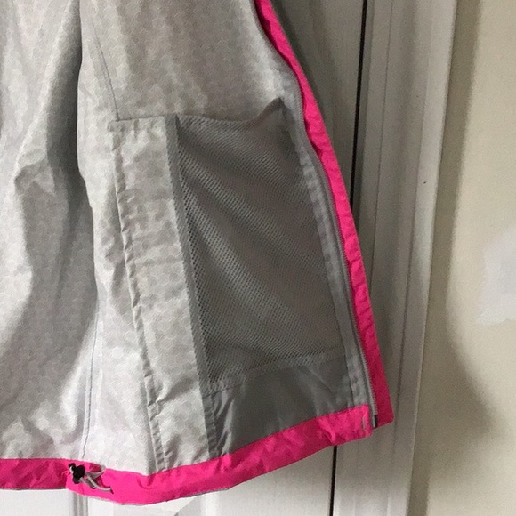 North face rain jacket - Picture 8 of 9